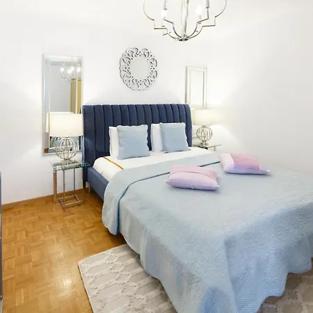 Apartamento A Comfy In Centre Montreux